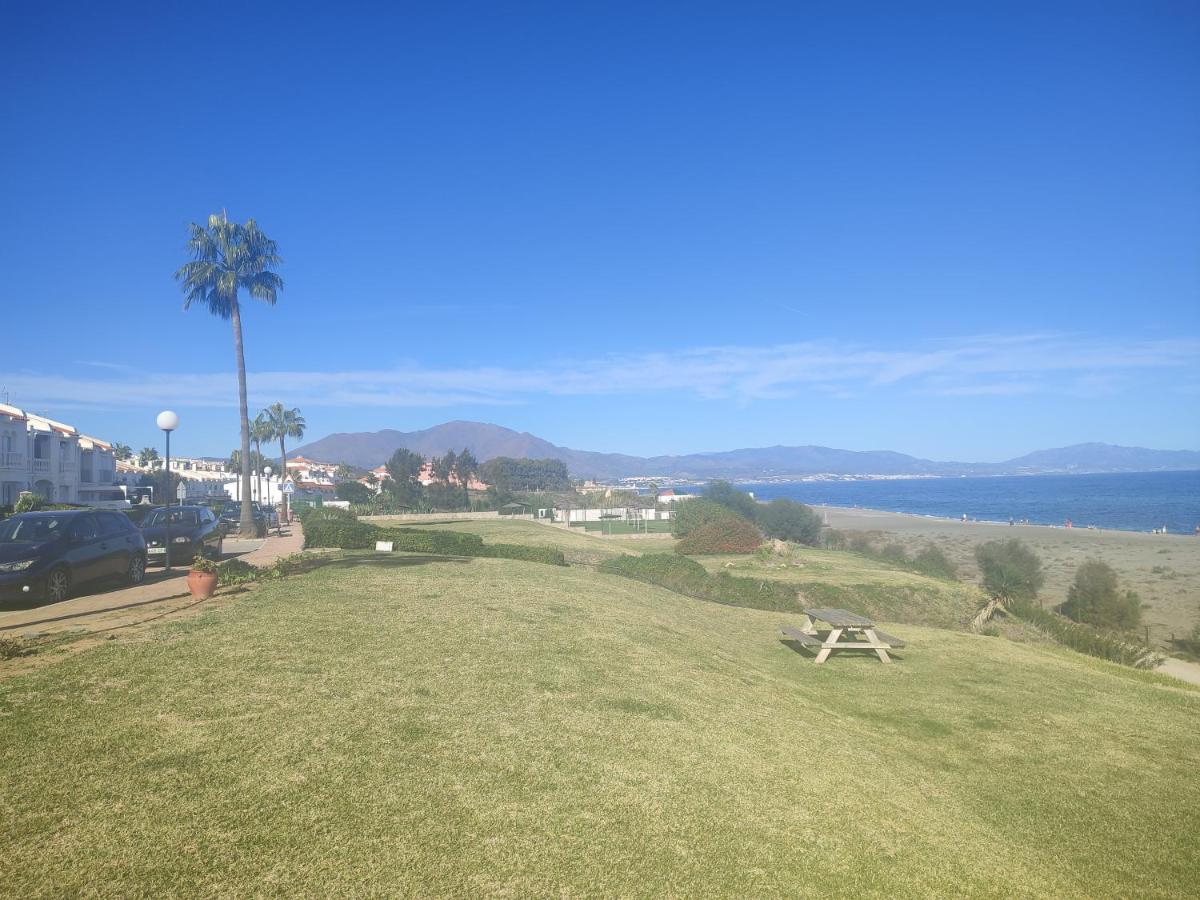 Apartamento Junto A La Playa Zona Tranquila マニルバ エクステリア 写真